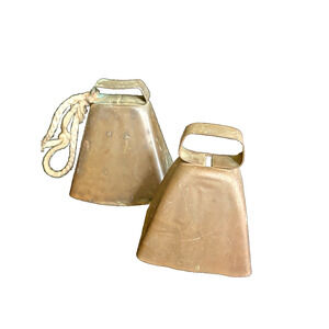 Two Vintage Copper Cow Bells Country Core Rustic Decor 3.5" & 3" Tall